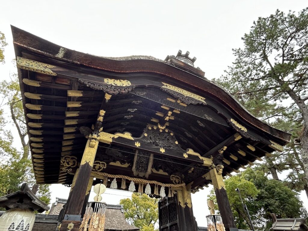 豊国神社唐門の蟇股